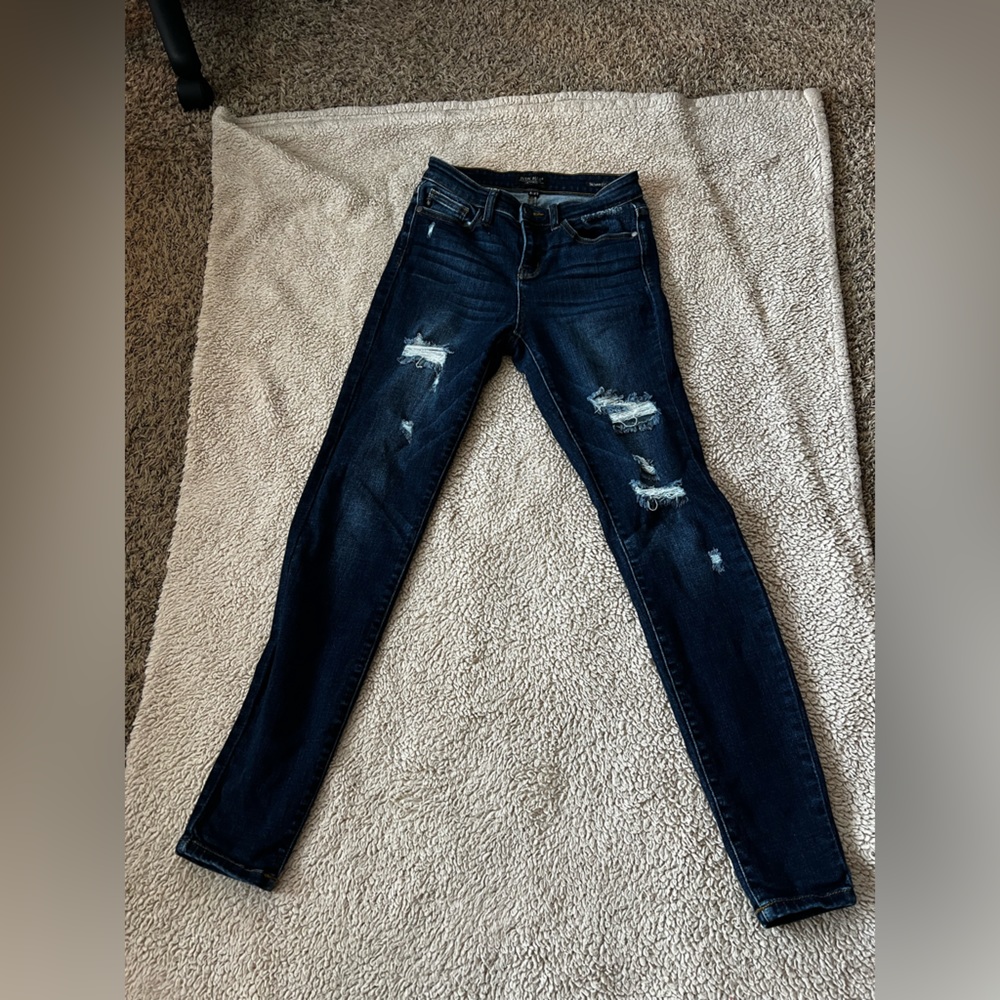 Judy Blue Distressed Skinny Jean 5/27